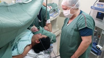 Os 20 dias que minhas gêmeas ficaram na neonatal entre a vida e a morte